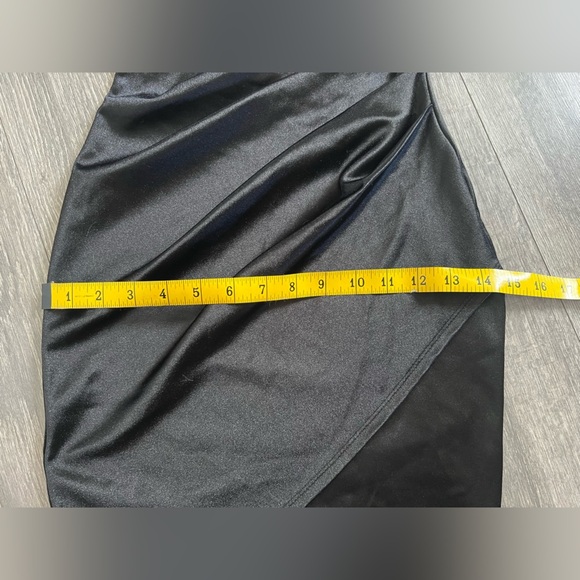 Windsor Wrapped In Stylish Satin Black Ruched Mini Dress. Size XS - Picture 10 of 11